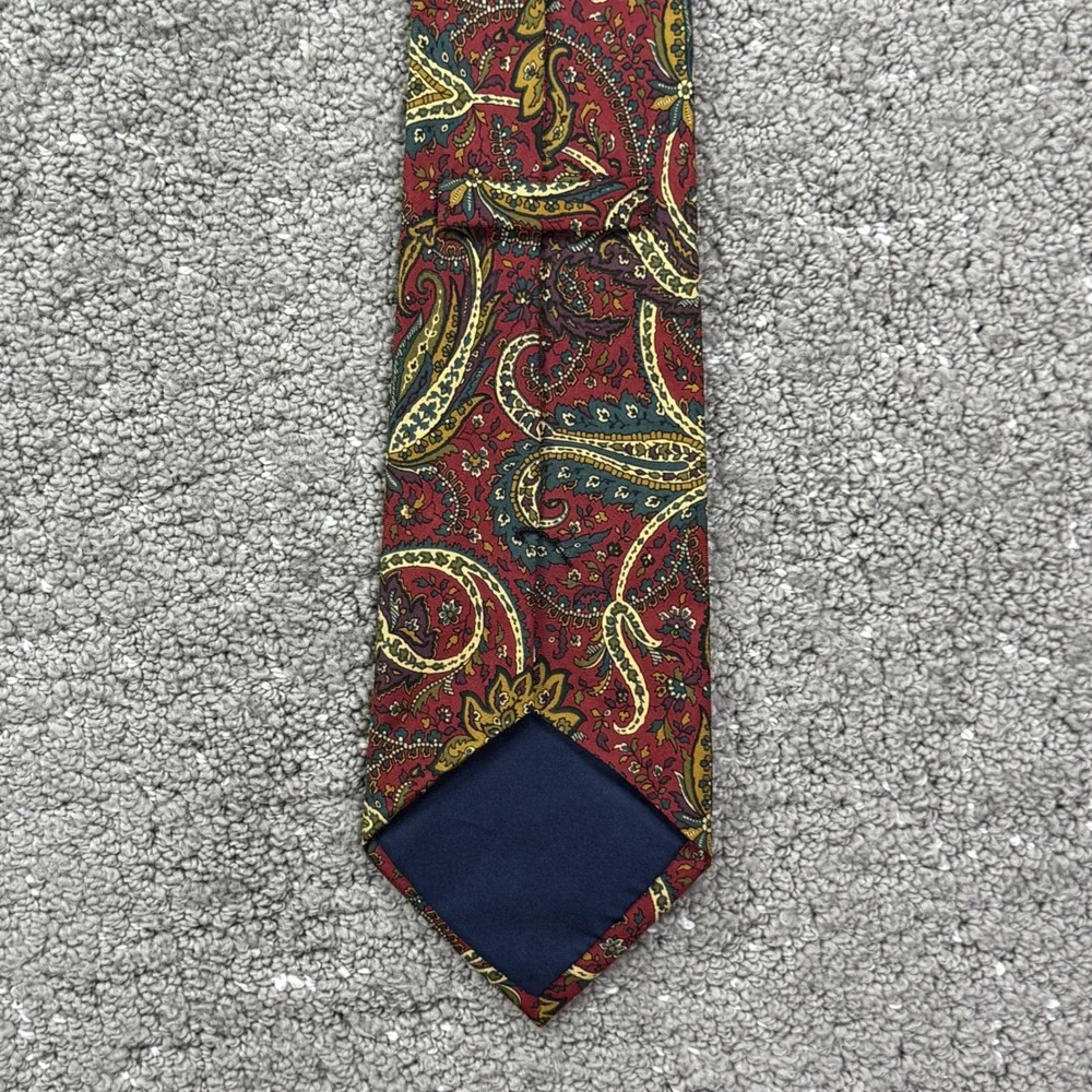 Coach Tie Mens OS Red Paisley Italian Silk Classic Professional
